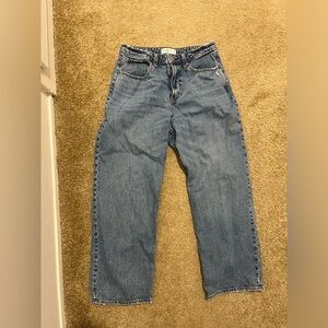 A&F Curve Love High Rise Loose Jean - Medium Wash - Short